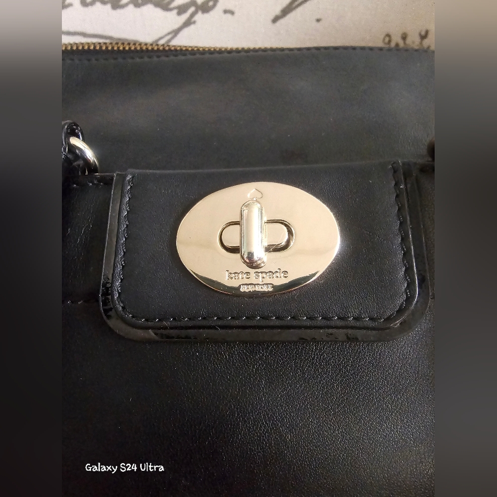 Kate Spade ♠️ Hampton Road Janie Blk Smooth/Patent Leather Slouch Satchel EUC - Picture 4 of 17